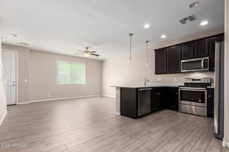 20250421222148962022000000-o