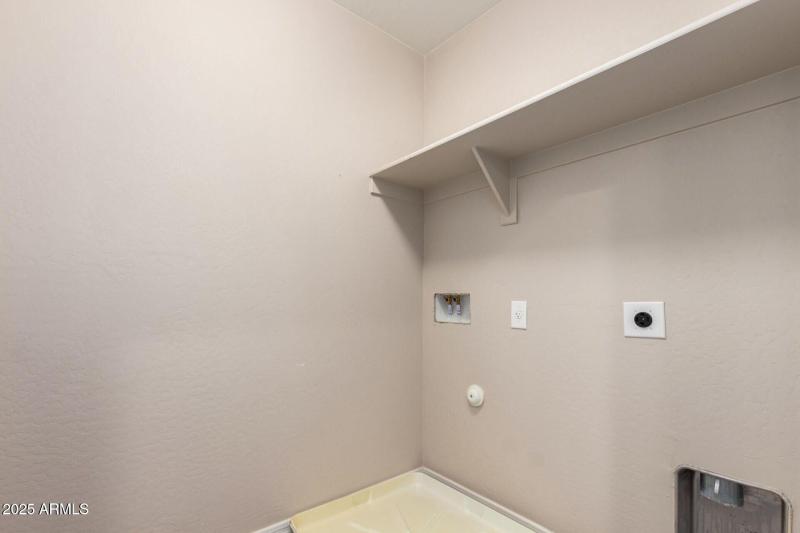 20250421222211332656000000-o