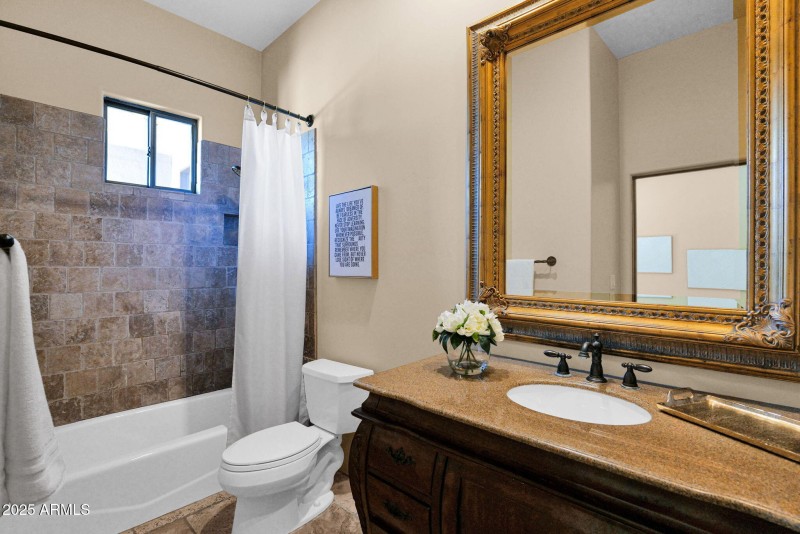 bed 4 bath ensuite