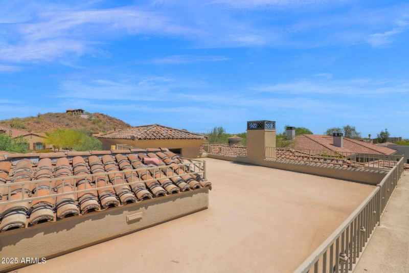 view deck north east