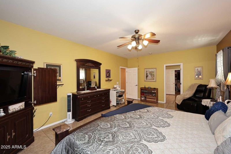 Primary Bedroom-Bath