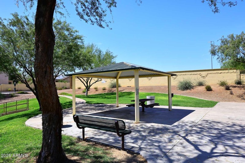 Community Park-Ramada