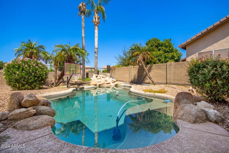 Inviting Play Pool in Private yard