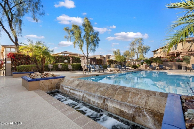 Venu Pool Water Fall