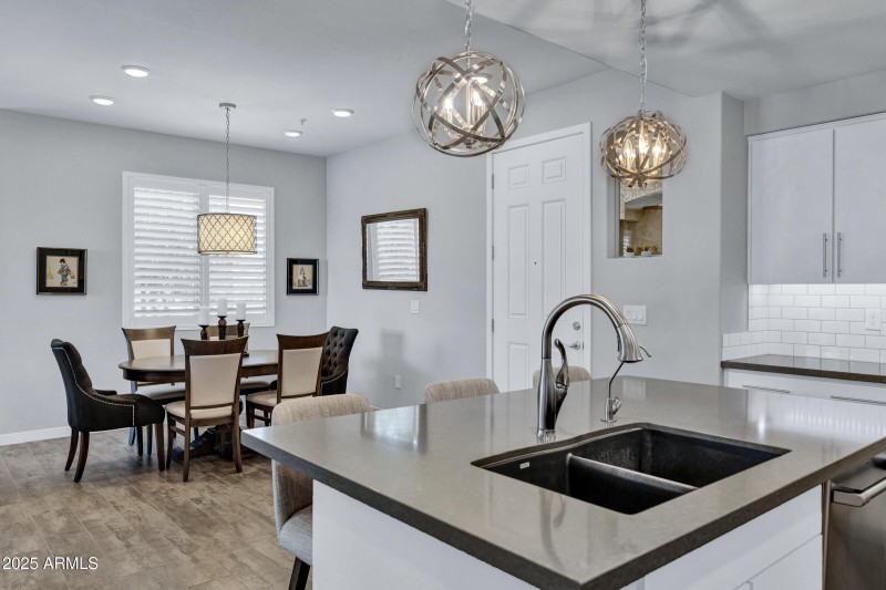 250 W Queen Creek Rd #101-17