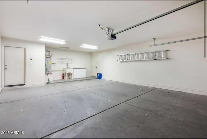 526725824_1421345402451051_3073367934764