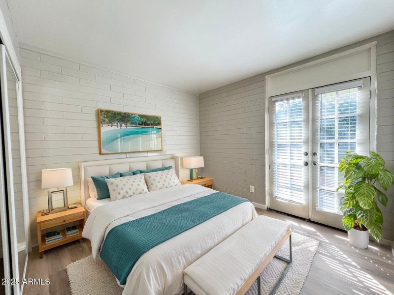 2 BEDROOM UNIT