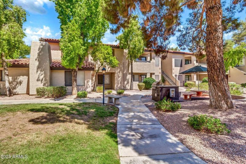 7008 E Gold Dust Ave unit 110-3