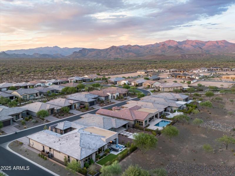 Home Backs to Natural Wash