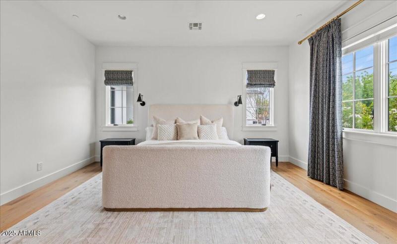 36-4569 E Lafayette Blvd 36