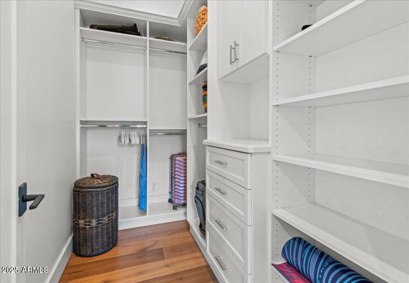 37-4569 E Lafayette Blvd 37