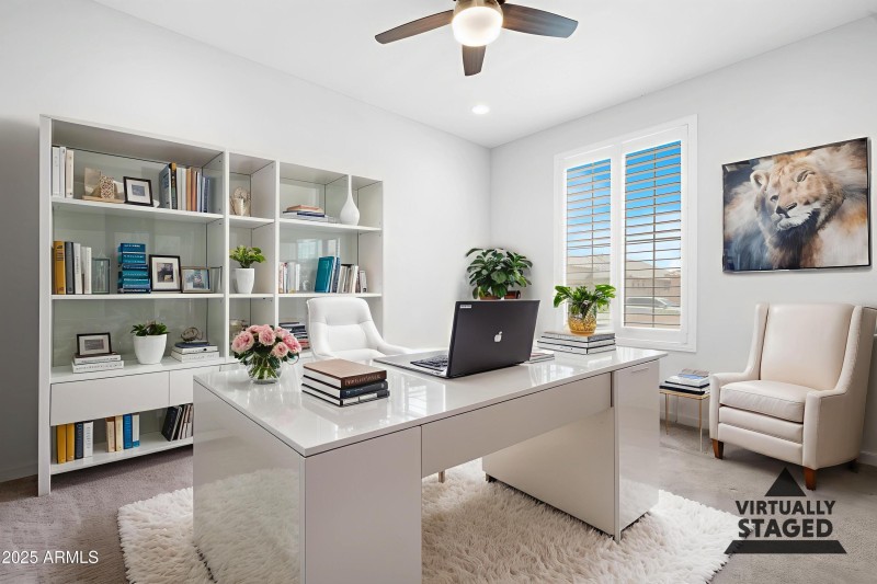 Den-1 - Home Office - Luxury - 6