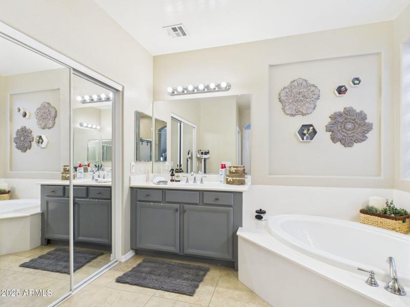 19-web-or-mls-CAM03379G0-PR0138-STILL019