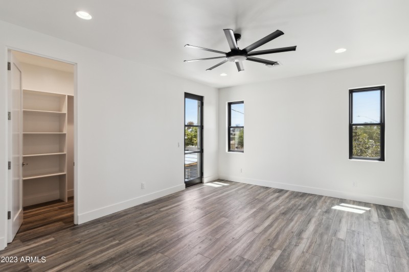 0057_Interior