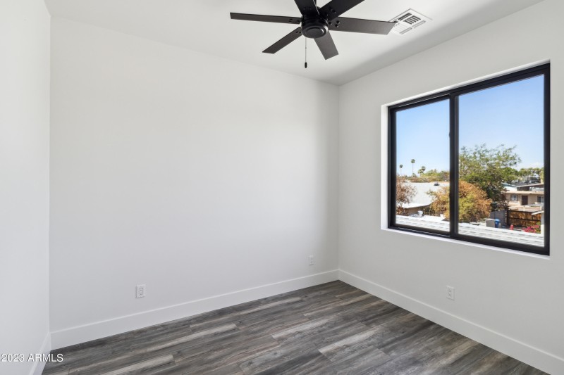 0070_Interior