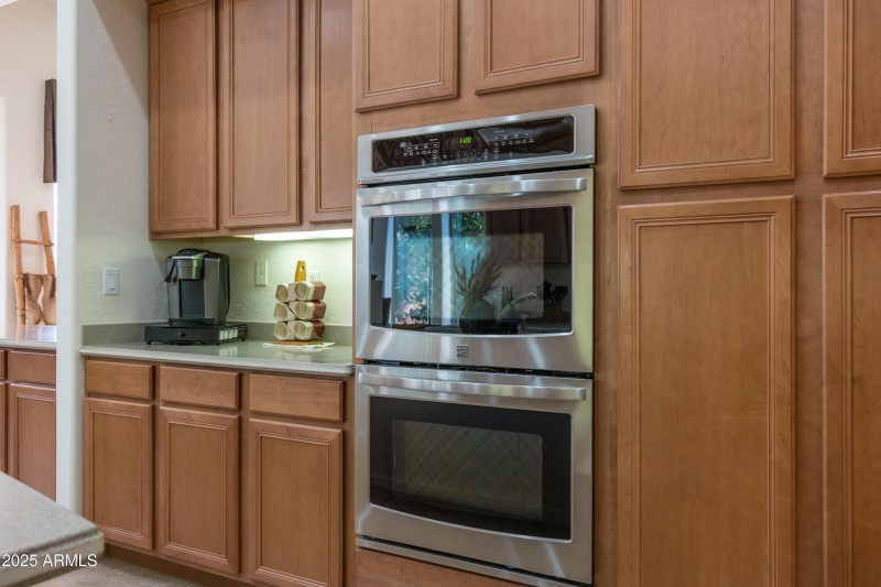 Double wall ovens