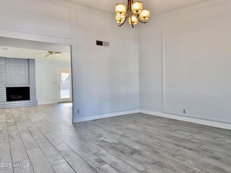 6A797472-C027-4002-8CB6-A8CCF0005EBA_1_2