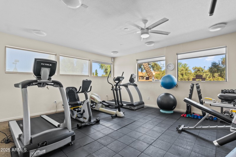 Via Linda Daytime-18