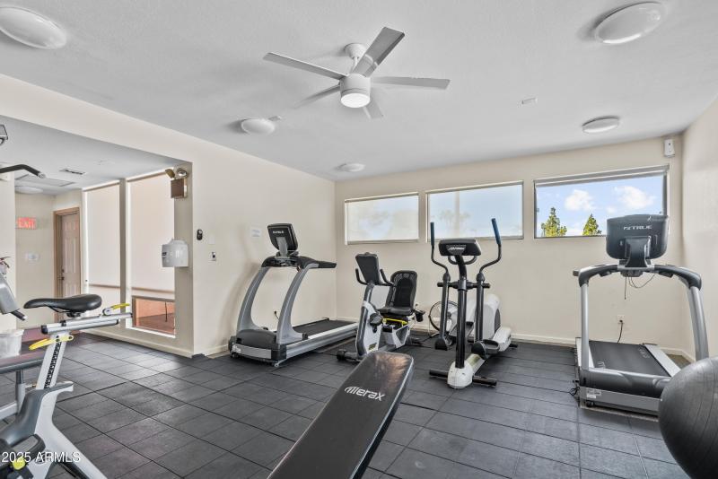 Via Linda Daytime-19