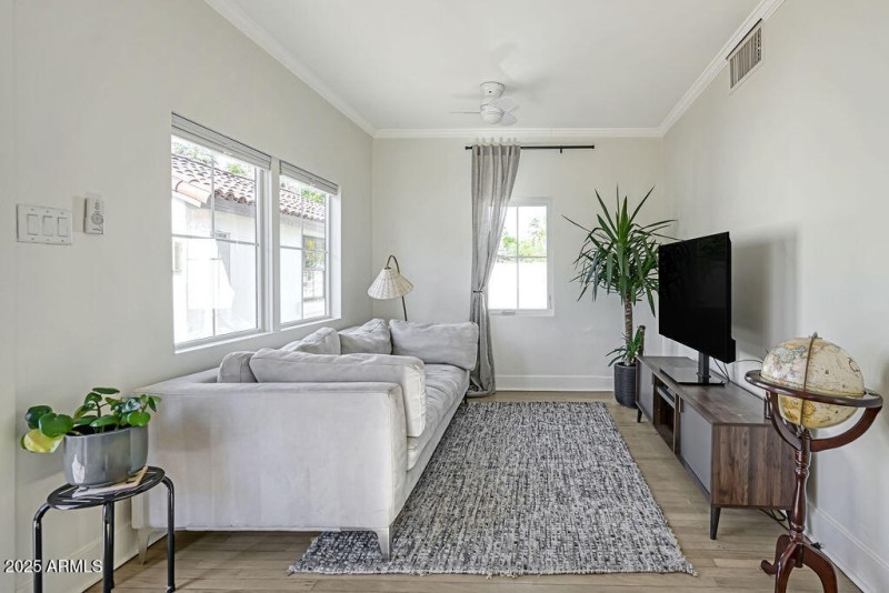 529 Living Room