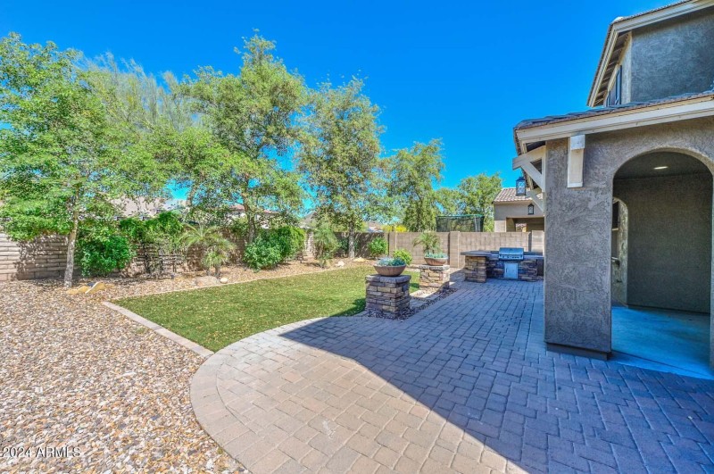 Patio-Backyard2
