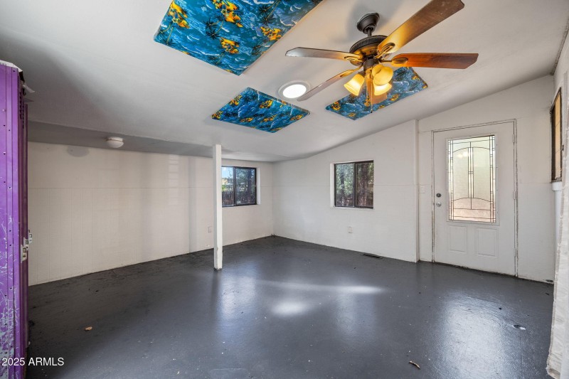 5460KnottinghamLn-WagonWheel-AZ-15