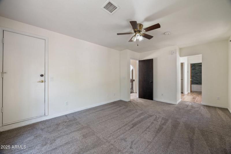 5460KnottinghamLn-WagonWheel-AZ-27