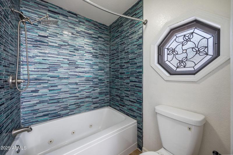 5460KnottinghamLn-WagonWheel-AZ-29