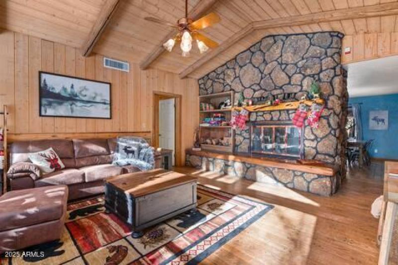 1c8fe74f-43c1-474b-b646-781950bac753