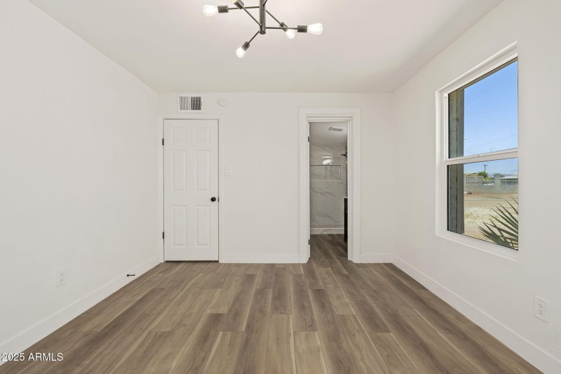 3731 W Wier Ave - 20