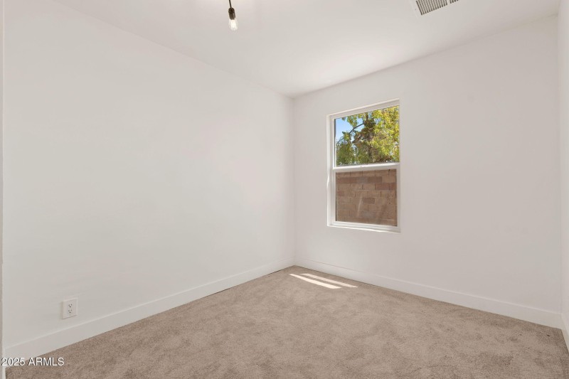 3731 W Wier Ave - 22