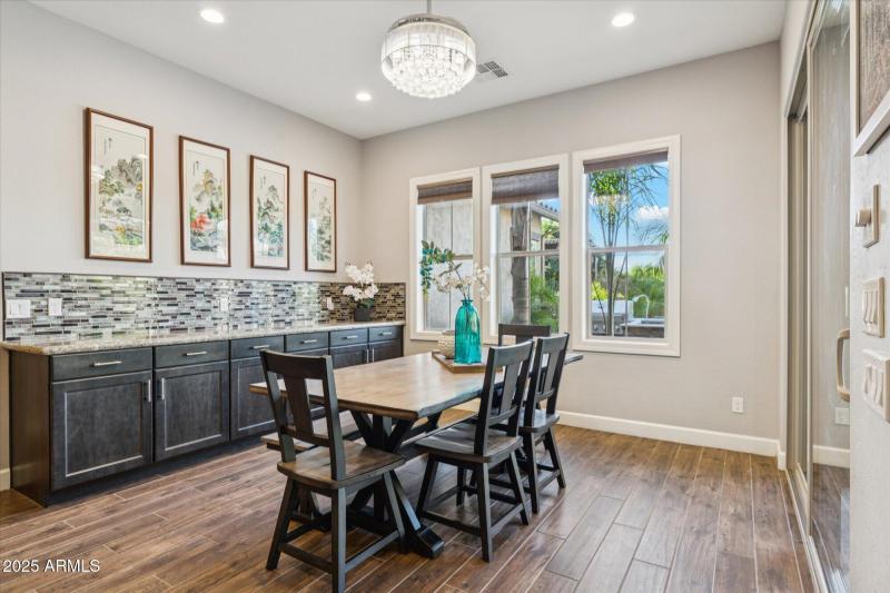 Kitchen/Dining
