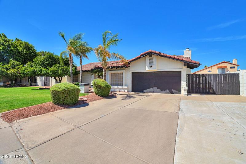 Front View with RV Gate