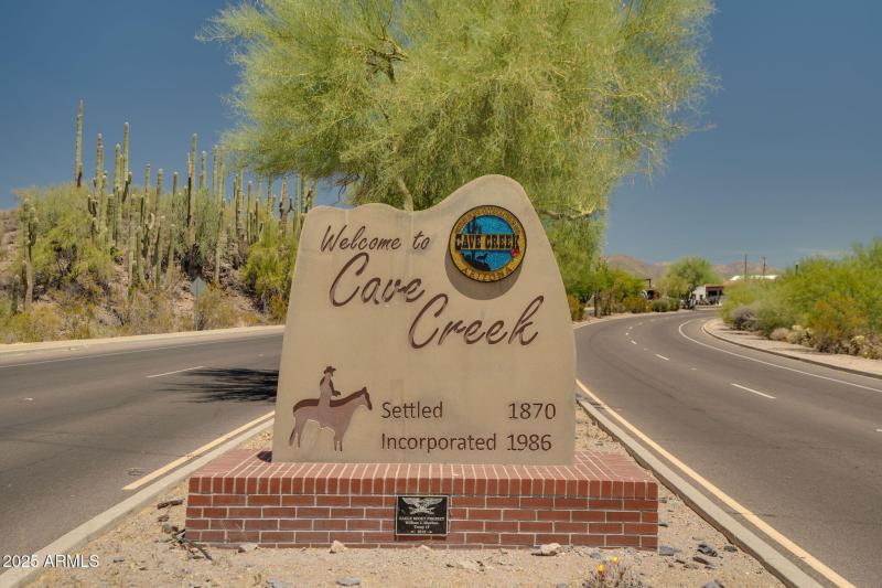 The Town of Cave Creek Come enjoy!