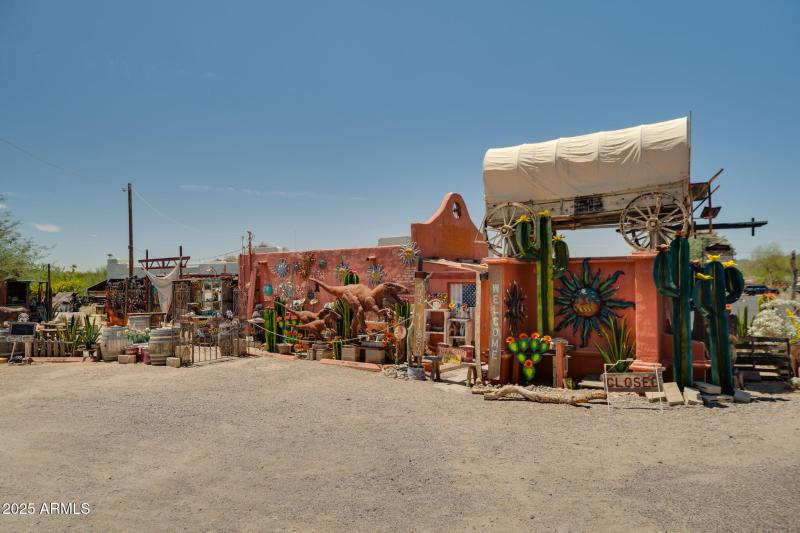 The Creek Did anyone say SHOPPING