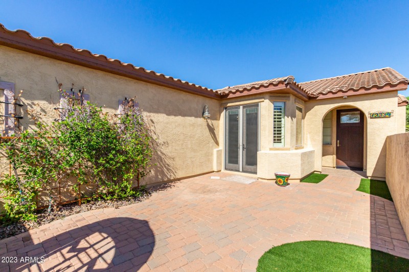 3Front Courtyard