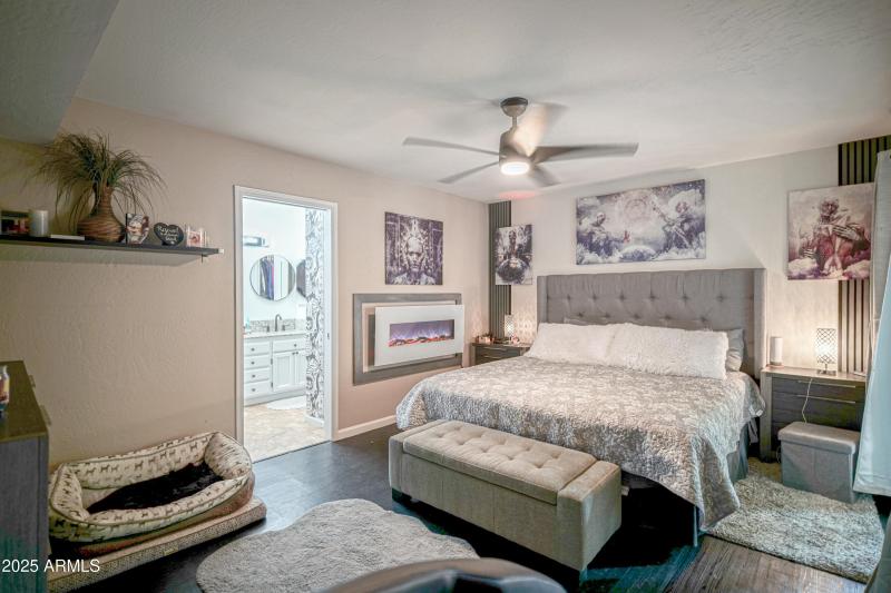 702 E Coral Gables Dr X-11