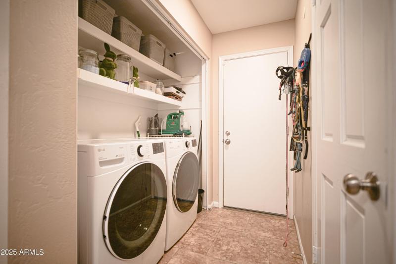 702 E Coral Gables Dr X-21