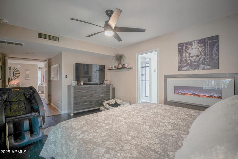 702 E Coral Gables Dr X-26