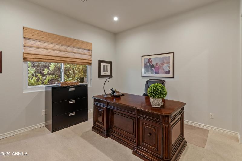 36511 N Porta Nuova Rd-20