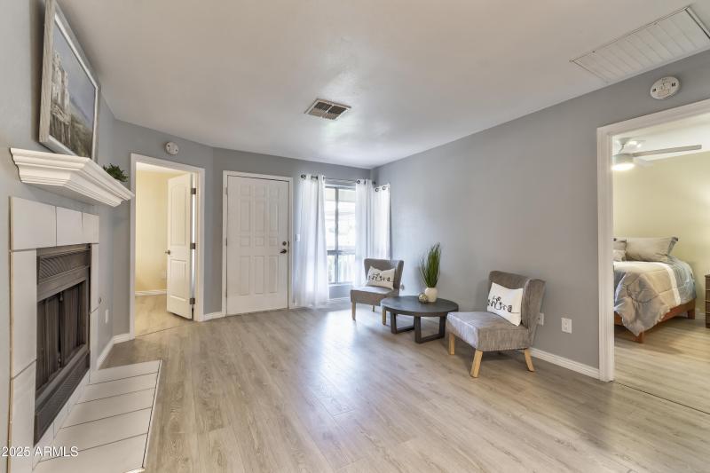 Shoshone Interior - 02