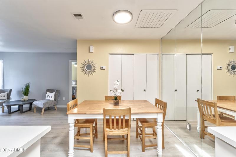 Shoshone Interior - 06