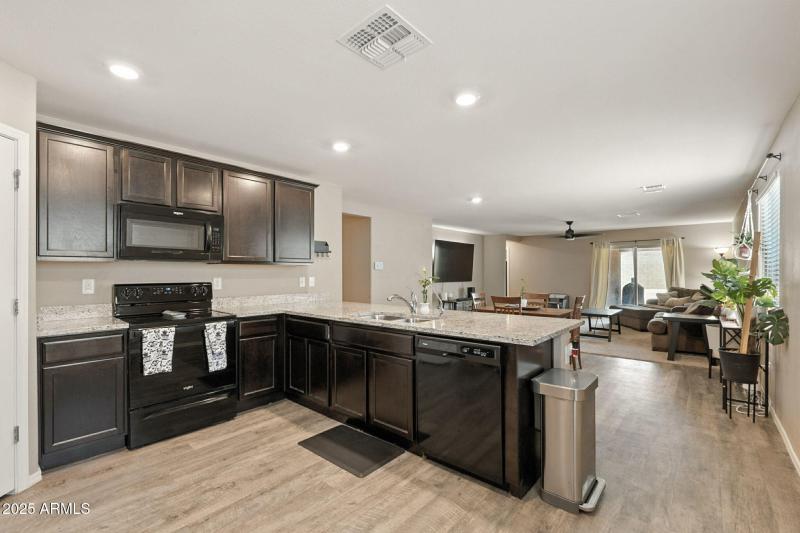 9-web-or-mls-Aster-9