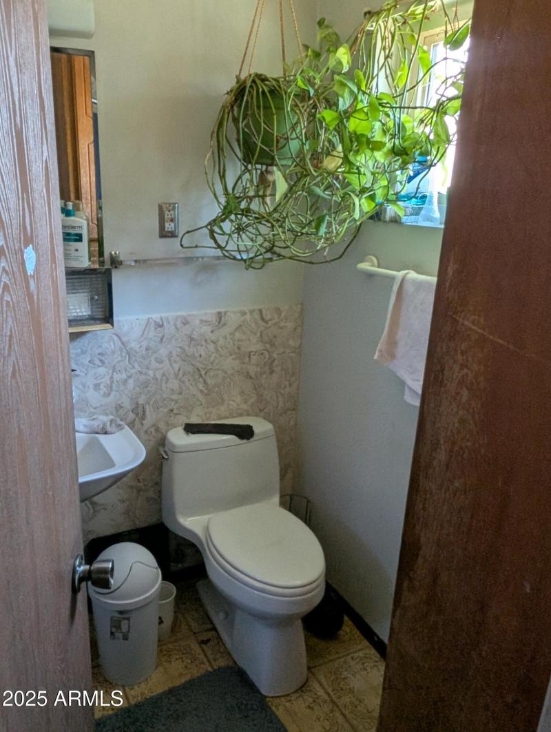 PXL_20250806_190653499.MP