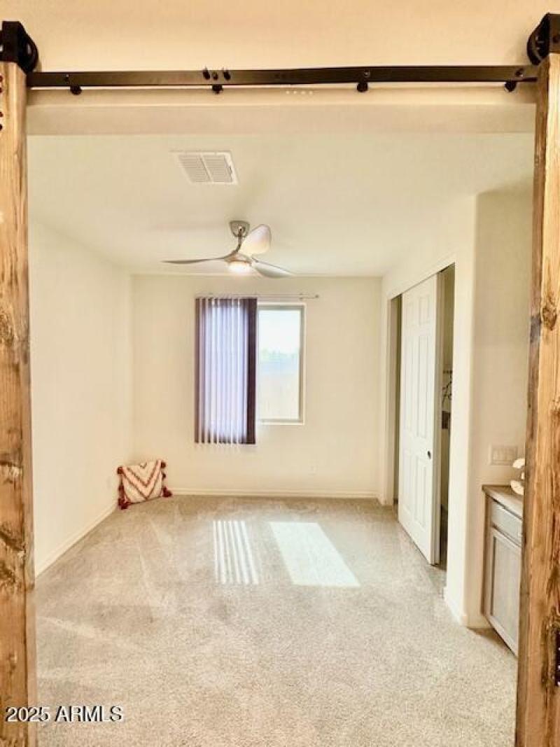 2nd Bedroom has Barn Doors