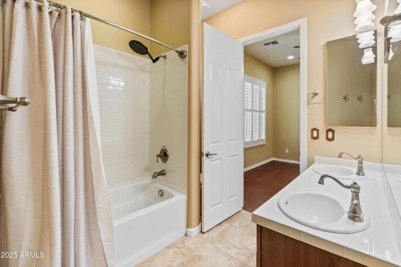 20506 N 271st Ave-11
