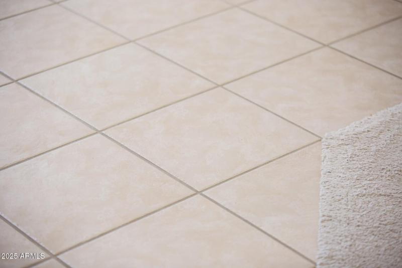 thumbnail_Lisbon Drive (15)