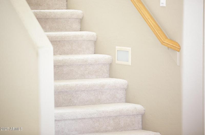 thumbnail_Lisbon Drive (18)