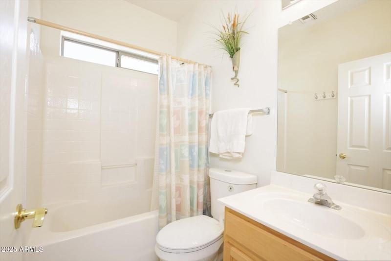 thumbnail_Lisbon Drive (41)