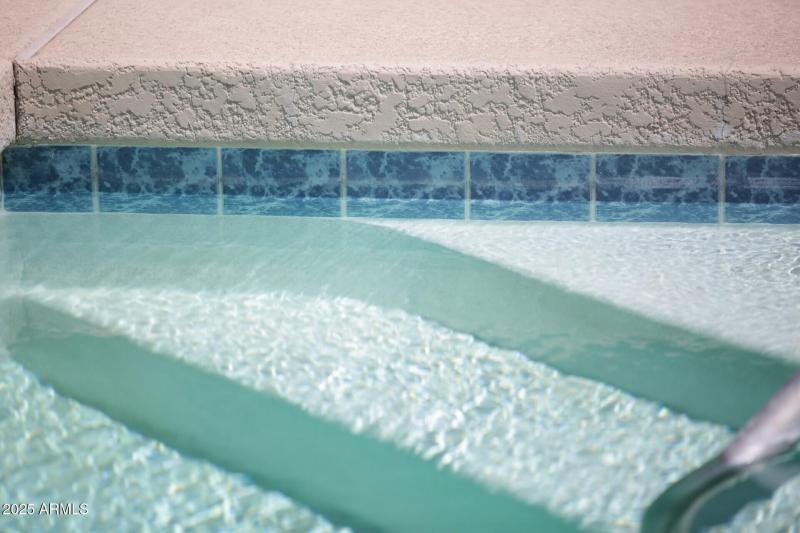 thumbnail_Lisbon Drive (46)